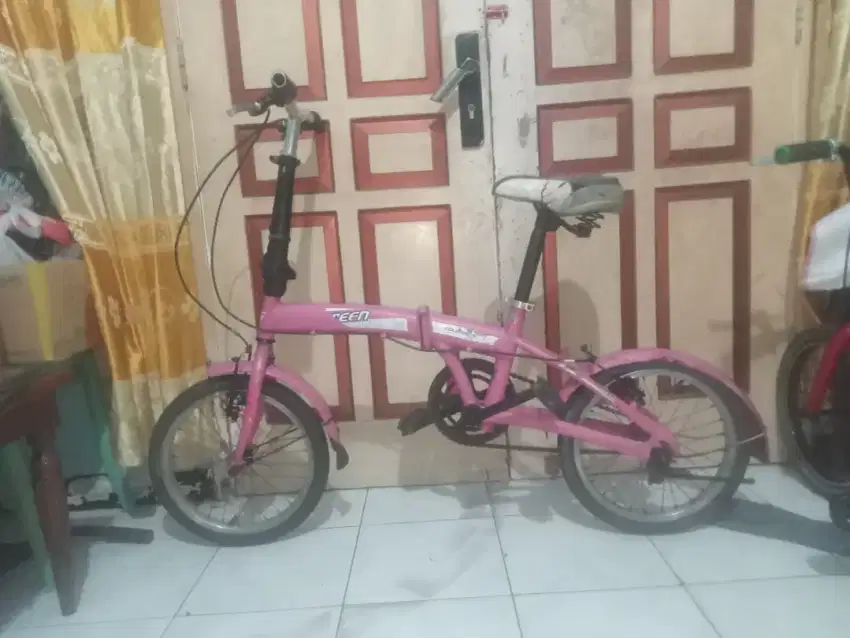 Sepeda lipat UK 16
