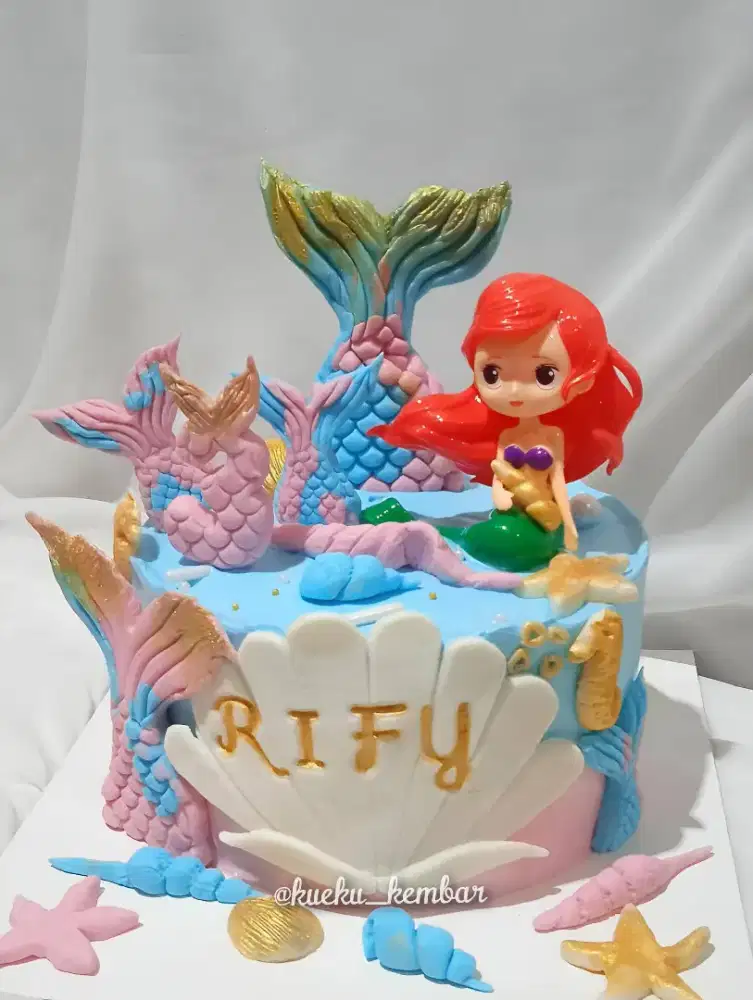 Kue ulang tahun mermaid