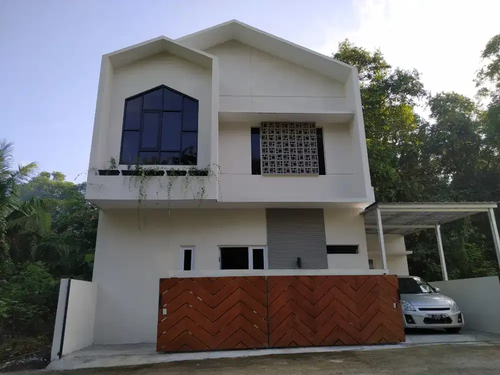 Rumah 2 lantai murah