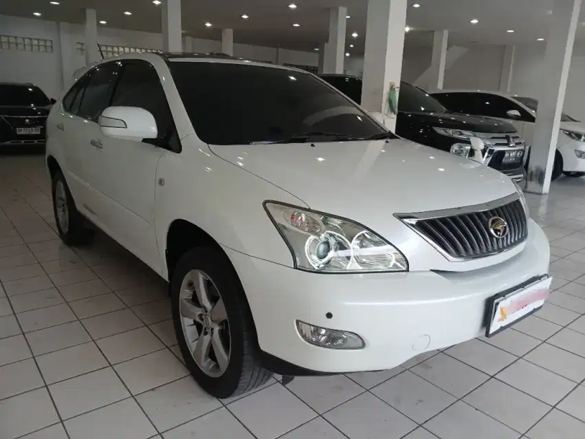 Toyota Harrier 240 G Matic 2013
