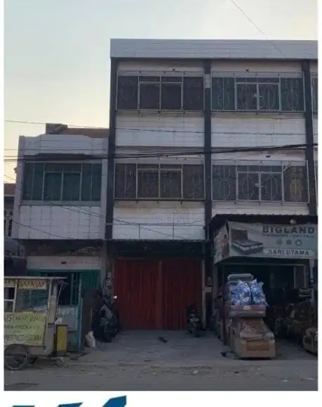 ruko sewa  di utara kota