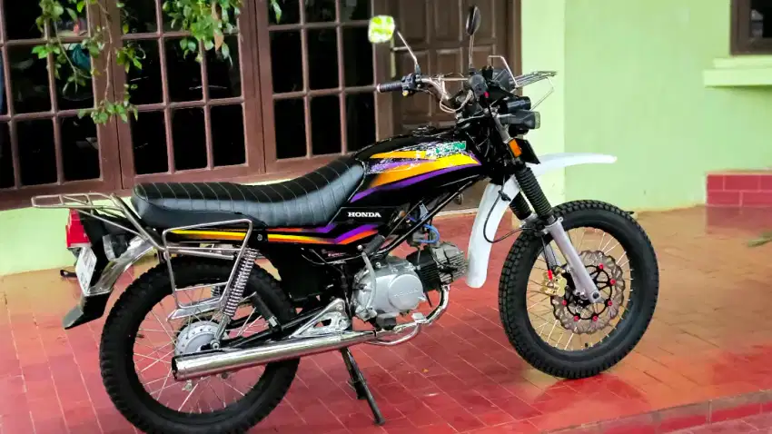 Honda win 100 Tahun 92