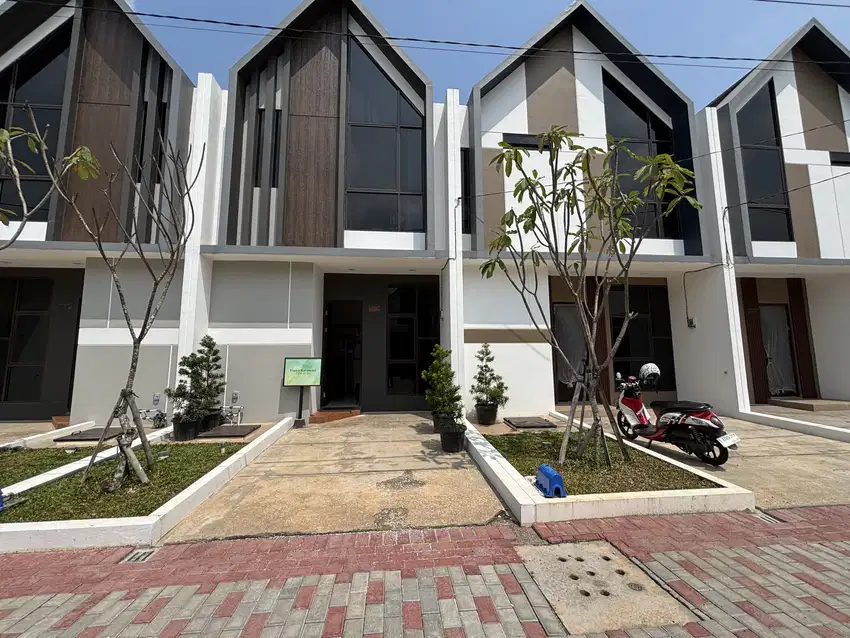 Rumah 2 Lantai harga 800jt lokasi 5menit menuju supermall karawaci