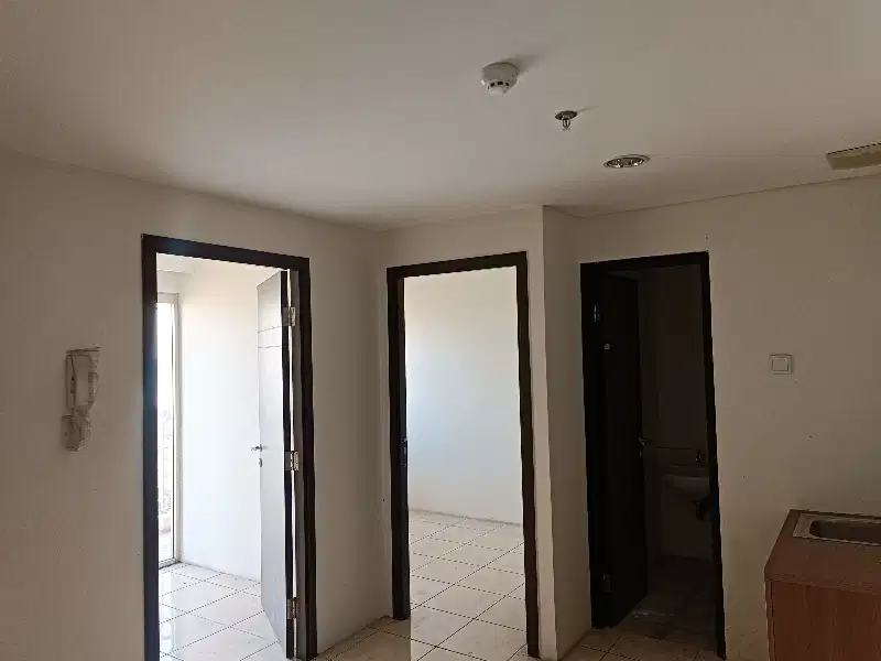 Disewakan Bulanan 2BR Kosongan Golden Tulip