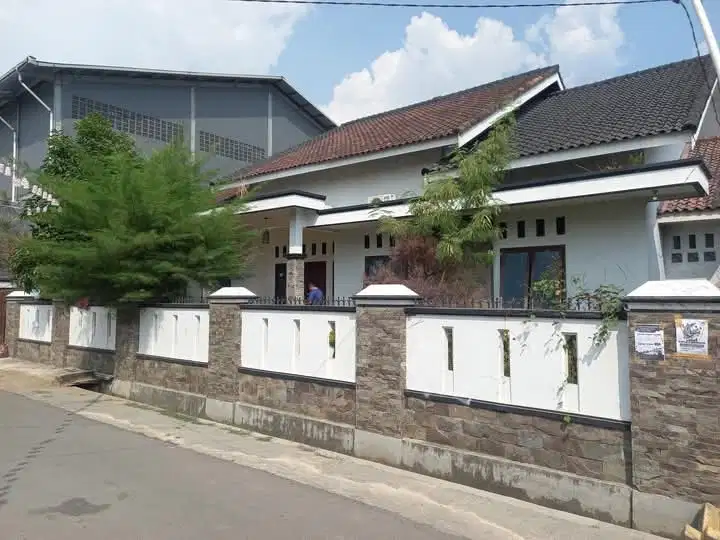 Dijual Rumah dekat RS Urip Sumoharjo Wayhalim