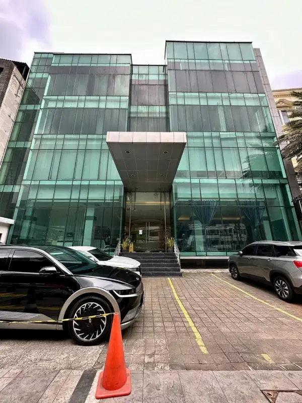 Senopati Area Kebayoran Baru Luxury Office Building Area Komersil