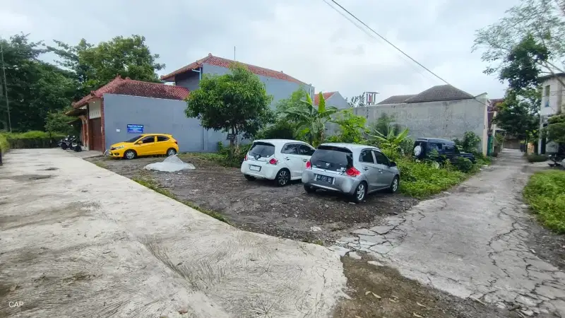 dijual tanah bagus dilempongsari dekat sekolah Al Azhar Monjali