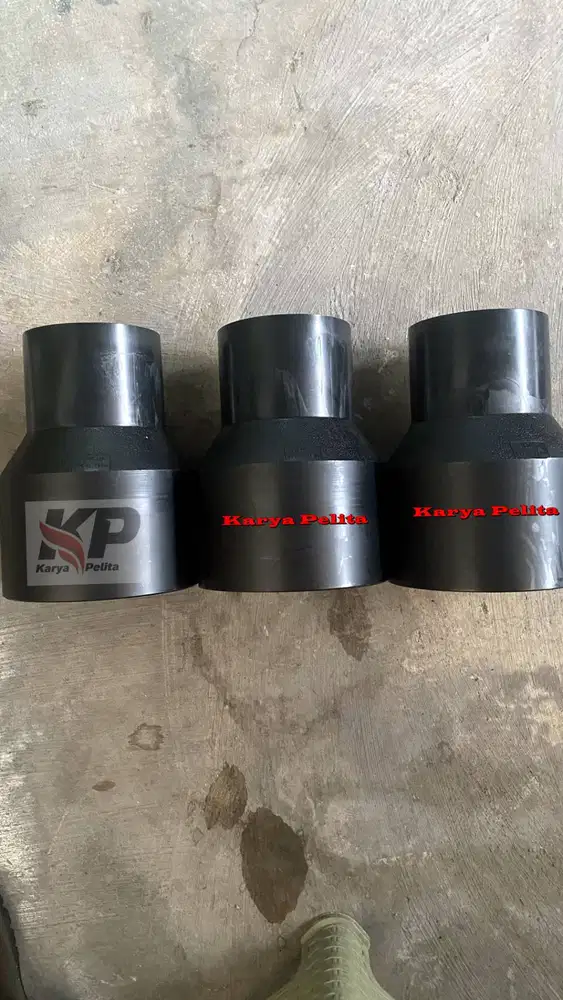 reducer hdpe 160 mm x 110 mm / 6 inch x 4 inch pn 16 sdr 11