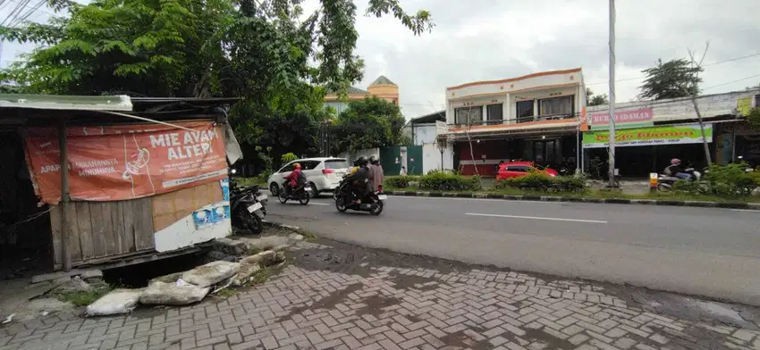 Tanah strategis di Jl. Arteri Soekarno Hatta dekat Tlogosari