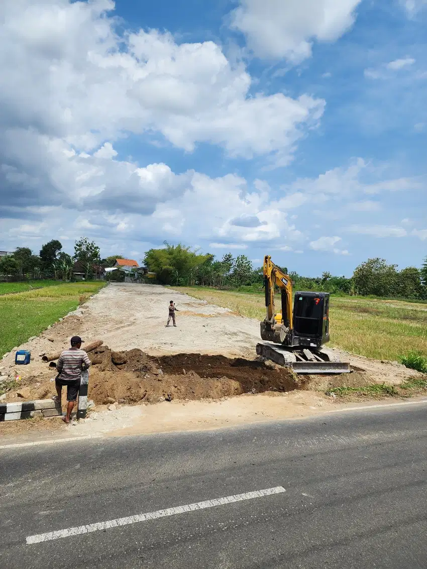 Lahan Luas di Sekitar SMAN 1 Godean Jogja