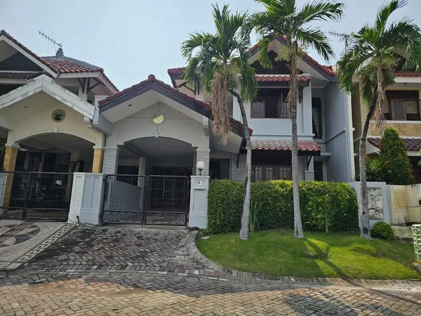 Murah pakuwon city villa Westwood hitung tanah siap huni