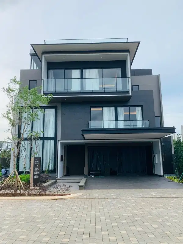 Rumah Premiun Include Lift di Layton Navapark BSD City