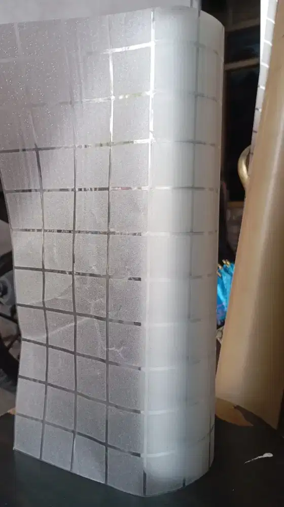 STICKER KACA SUNBLAS KOTAK ES UK. LEBAR 30 CM X 50CM