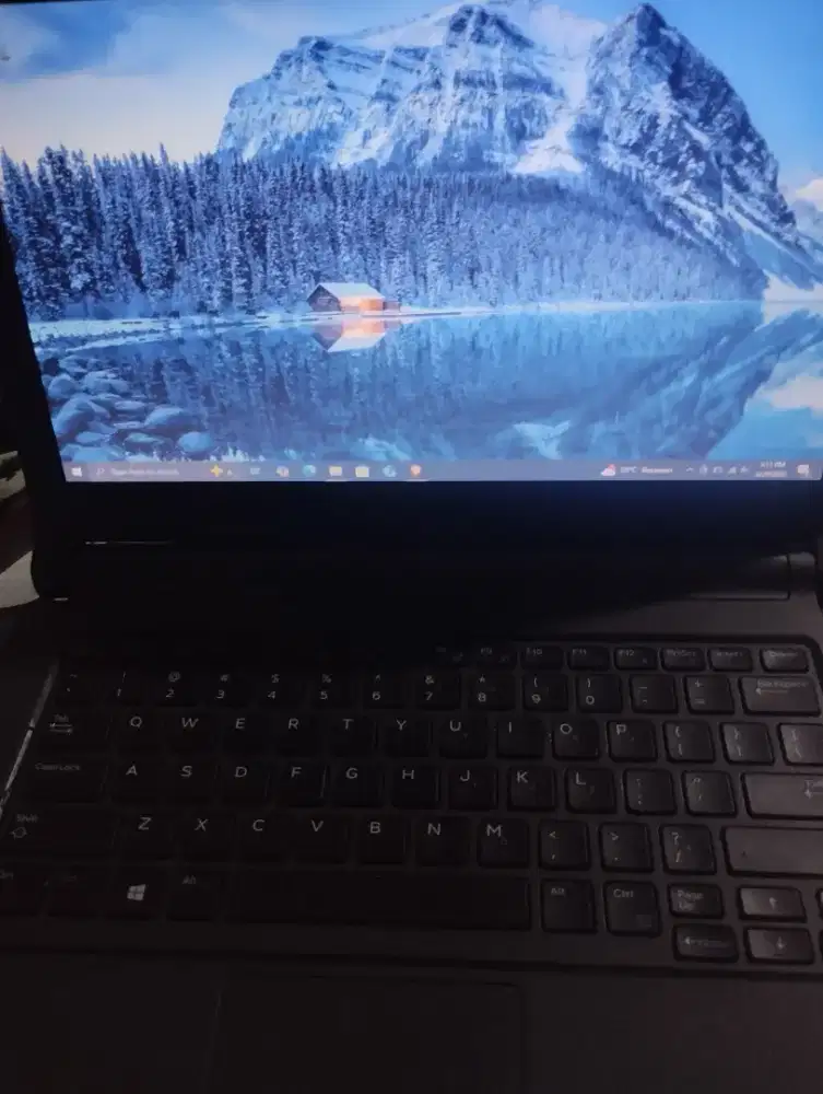 Dell Latitude 3350