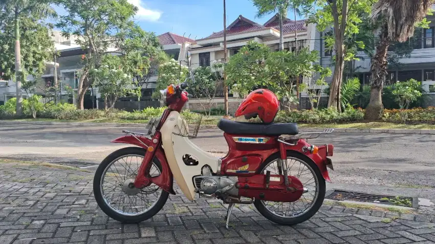 Honda C70 Restorasi Ori koleksi pribadi