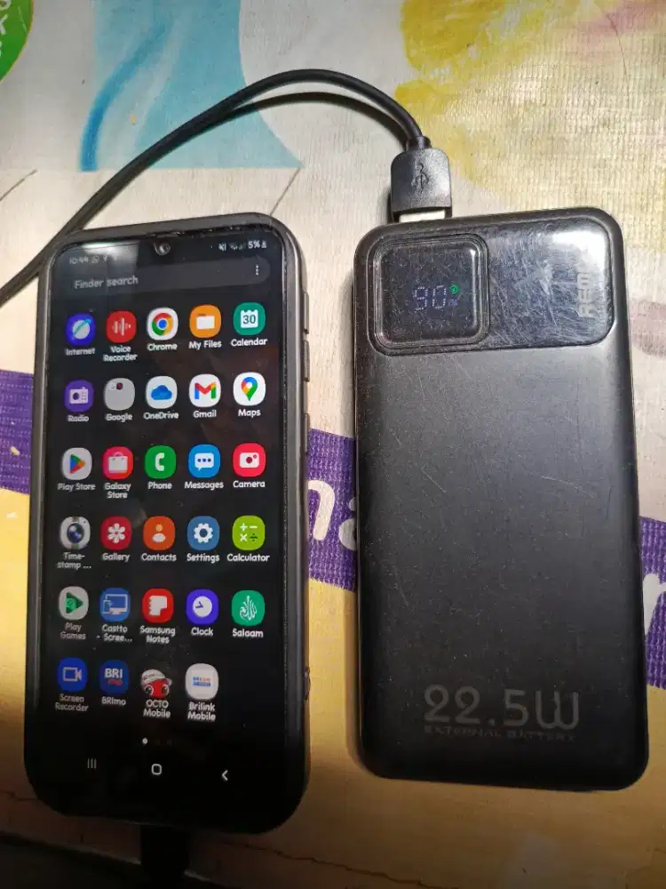 M30s 4/64 + powerbank