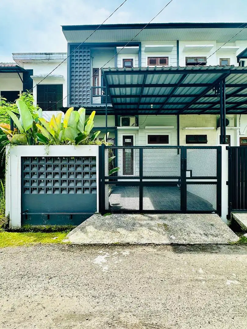 RUMAH 2 LANTAI NON KOMPLEK JLN SETIA BUDI