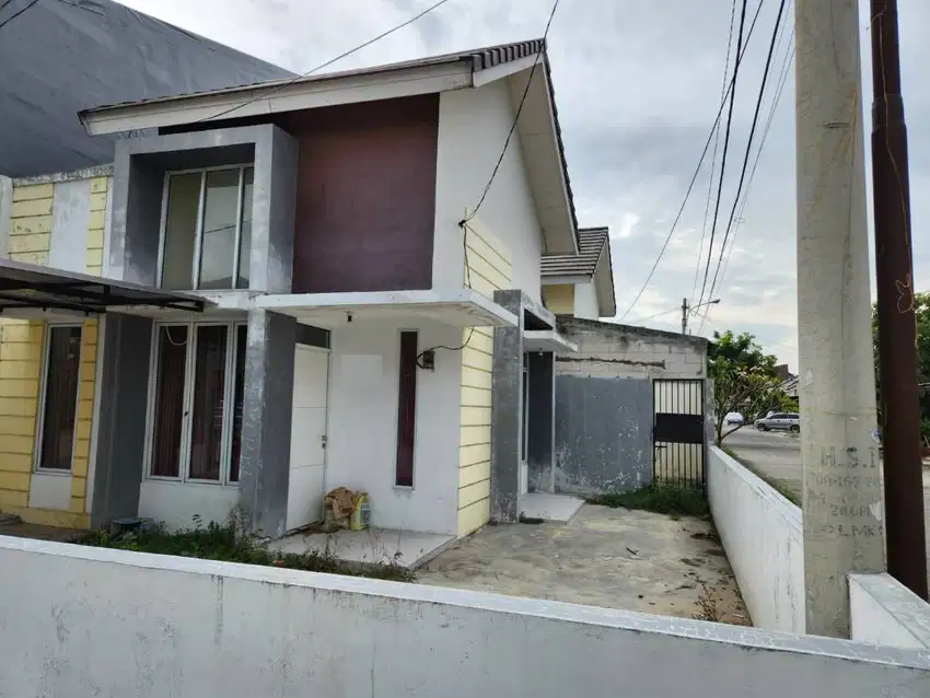 JUAL RUMAH CLUSTER PONDOK UNGU PERMAI BEKASI SIAP HUNI (B0661)