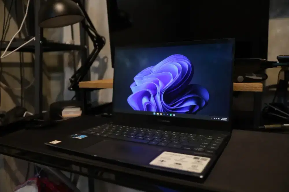 ASUS ZenBook 13 Laptop Premium Full HD Touchscreen Yoga i7-1165G7