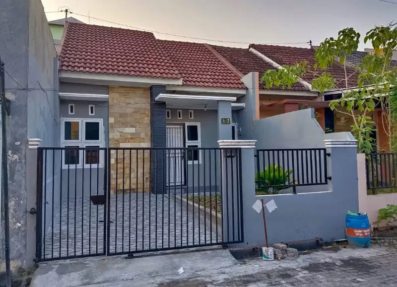 Jual Rumah di Graha Mukti Utama Tlogomulyo Pedurungan Semarang