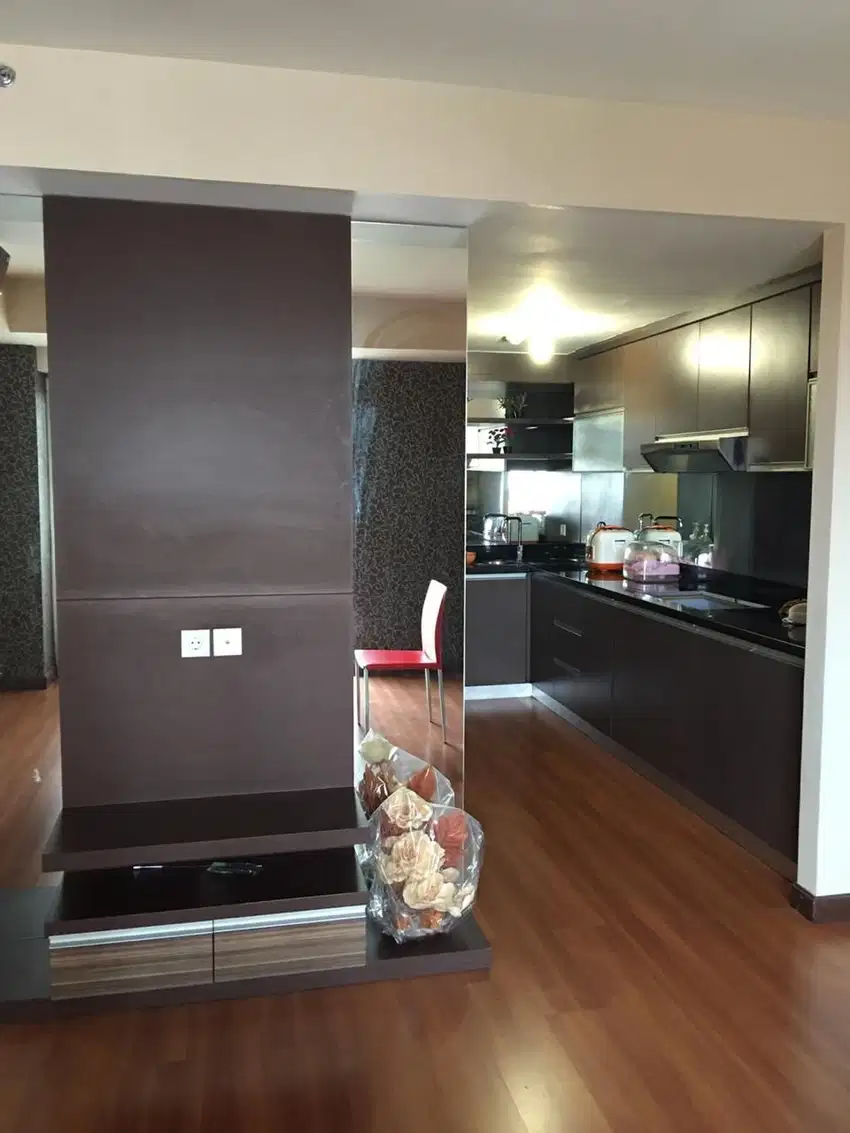Termurah Apartemen Waterplace Pakuwon 3BR Corner Tower F Furnish