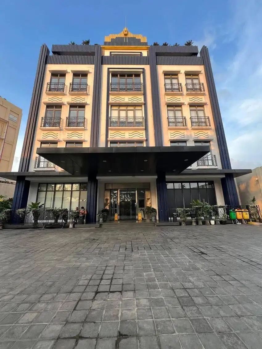 LEBAK BULUS GENDUNG KANTOR  EKSLUSIF