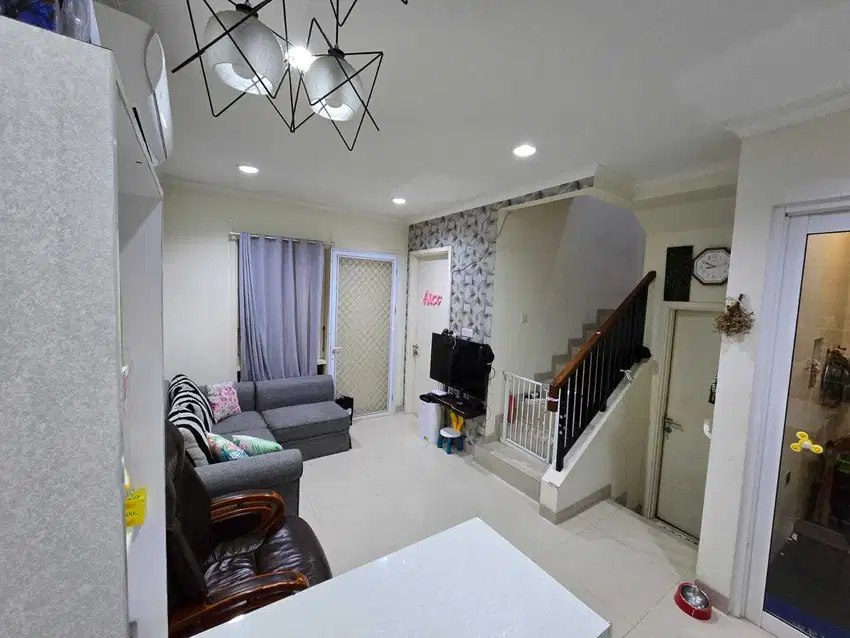 RUMAH HOOK CLUSTER TESLA GADING SERPONG SIAP HUNI