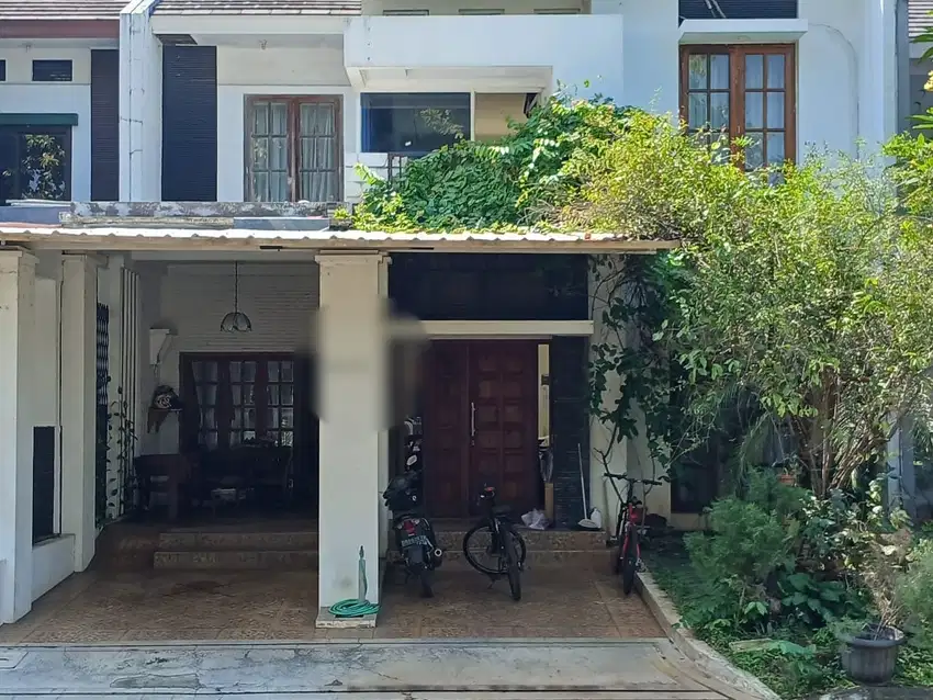 Dijual Rumah 2 Lantai di Grand Wisata