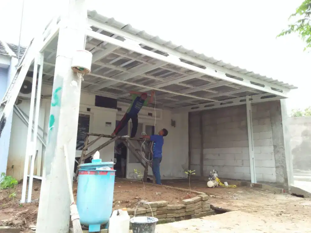 Kanopi baja ringan minimalis