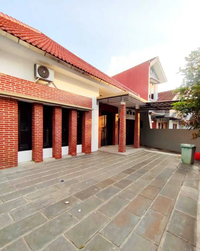 Rumah Graha Estetika Tembalang Dekat Kampus UNDIP