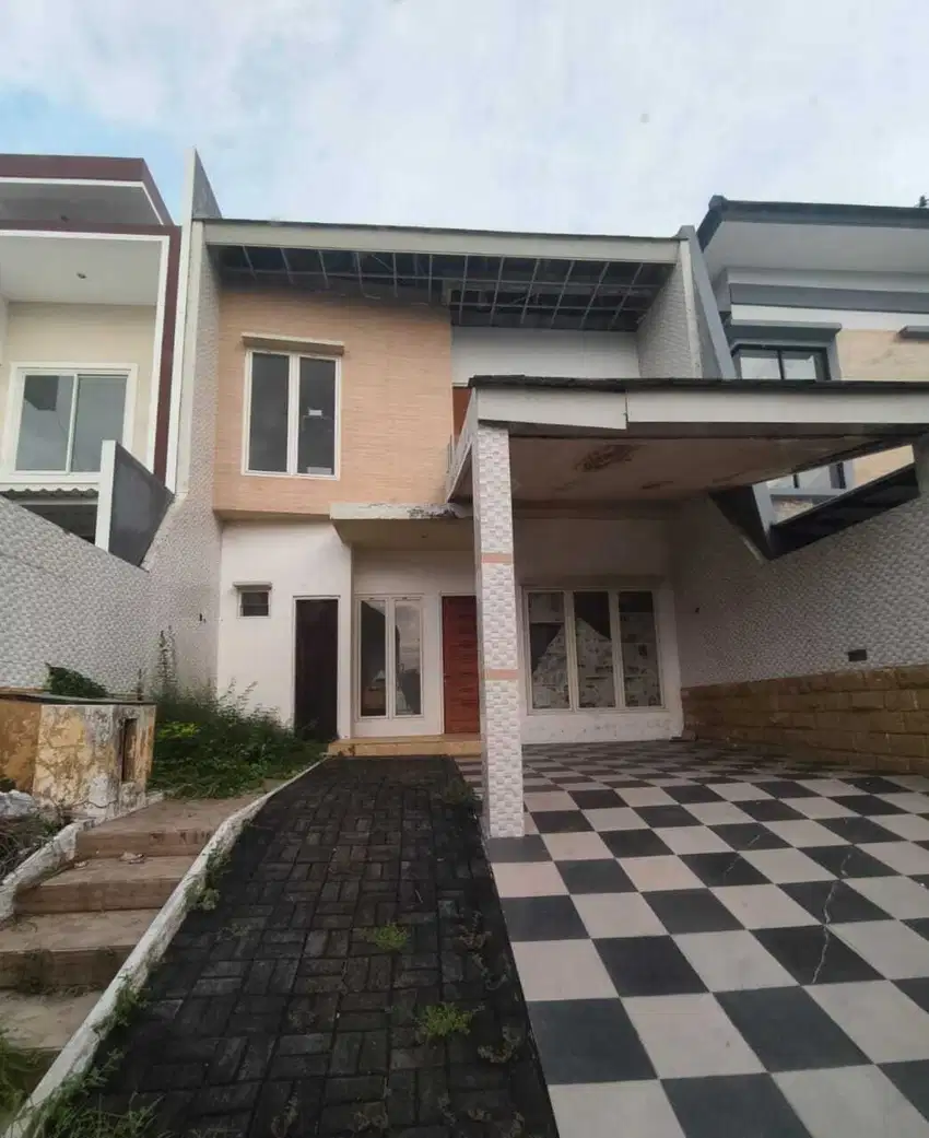 JUAL RUMAH SIAP HUNI PALM BEACH PAKUEON CITY