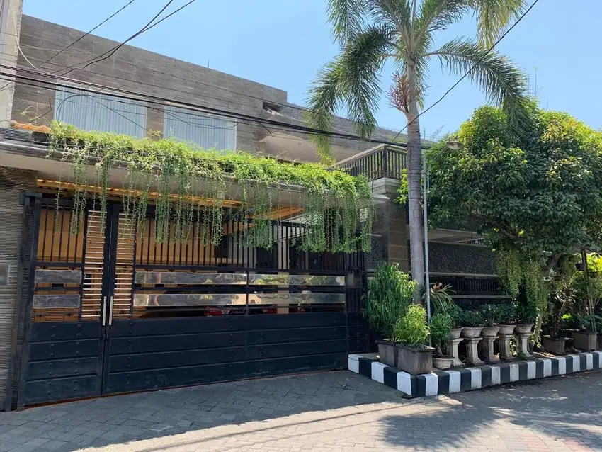 Dijual Rumah Mewah Manyar Surabaya Timur Ada Private Pool  Dekat Araya