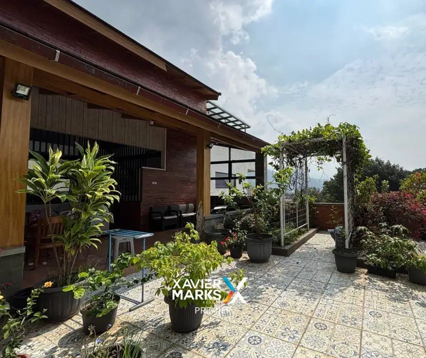 V1 Dijual Rumah Siap Pakai untuk Guest House di Tengah Kota Batu