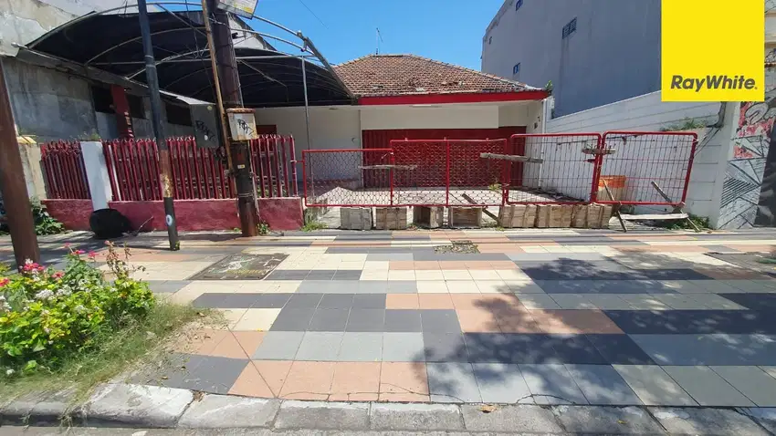Disewakan Rumah 2 lantai di Nol Raya Bratang Binangun Surabaya