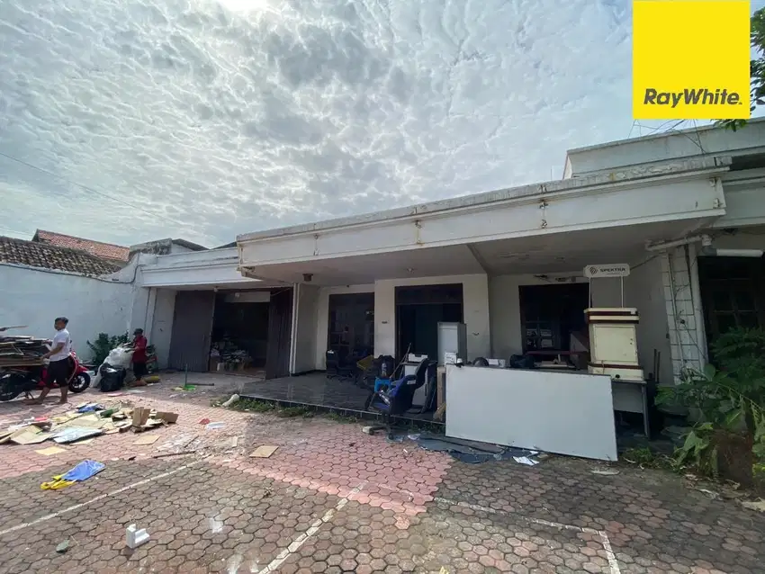 Disewakan Rumah di Nol Jalan Raya Manyar Rejo Surabaya