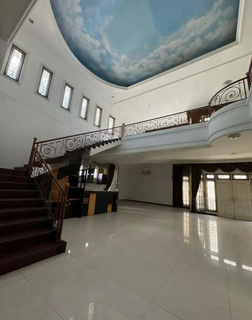 Dijual Rumah Pakuwon Indah - Surabaya Barat Dekat Pakuwon Mall