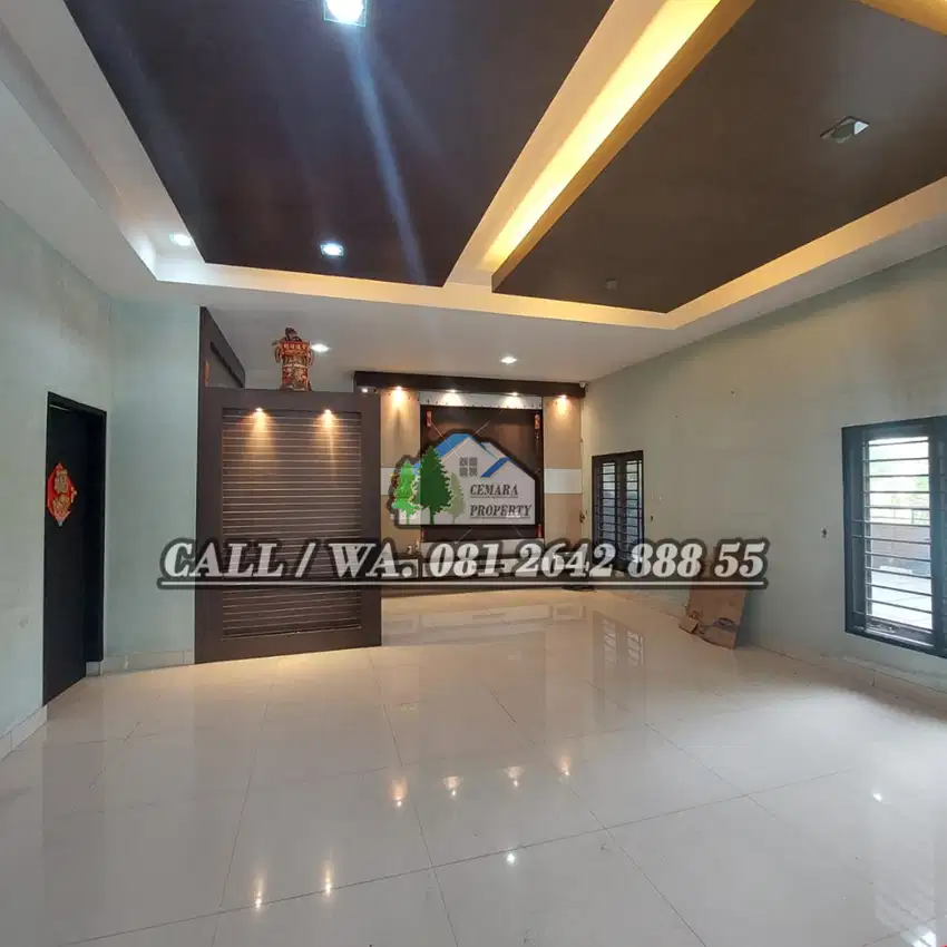 DIJUAL VILLA KOMP CEMARA ASRI JLN NANGKA