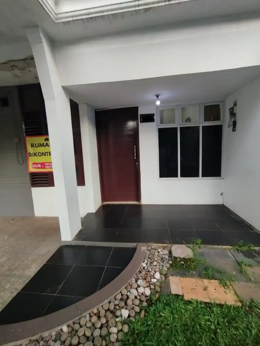 FOR RENT  Rumah The Address 2 lantai