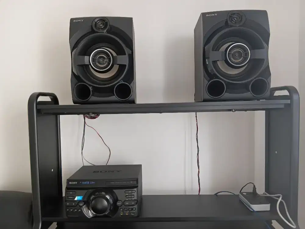 Sony MHC M60D Home Theater