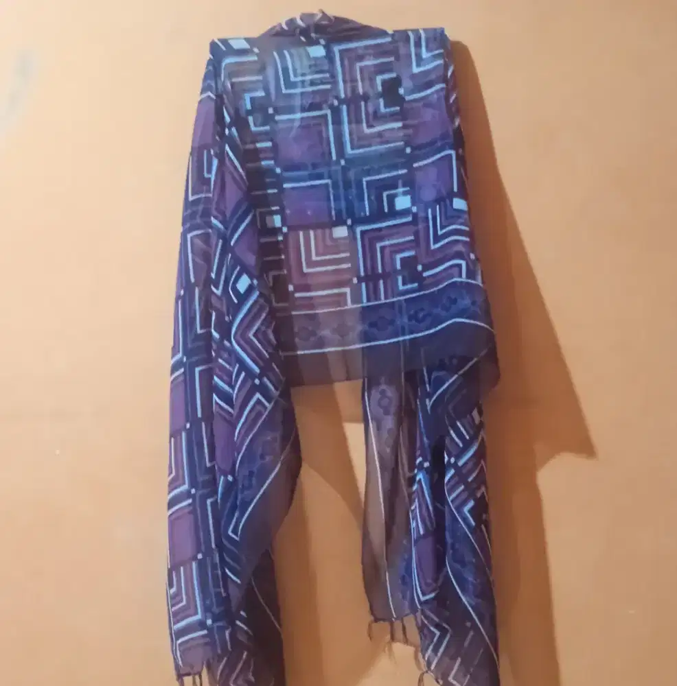 Pashmina Ungu Cantik
