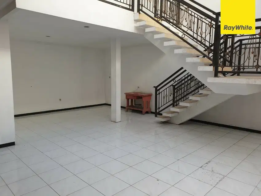 Disewakan Rumah di Perum Ketintang Permai Surabaya