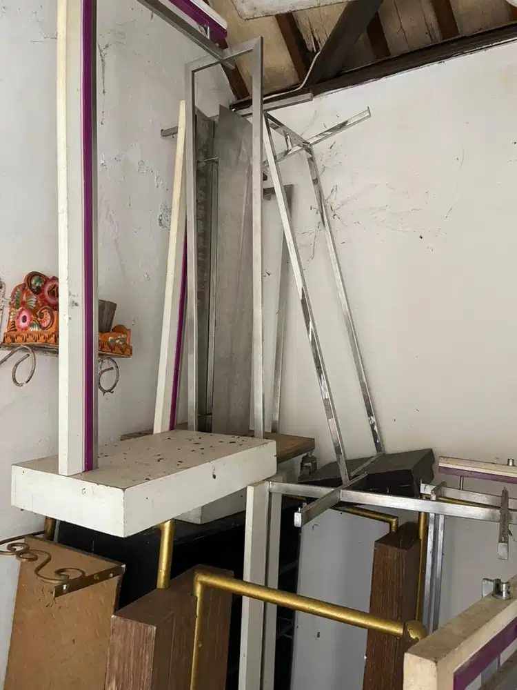 Pajangan Baju Stainless