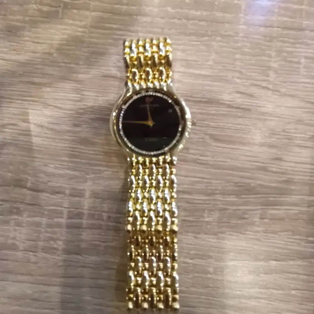 Jam branded raymond wel fidelio