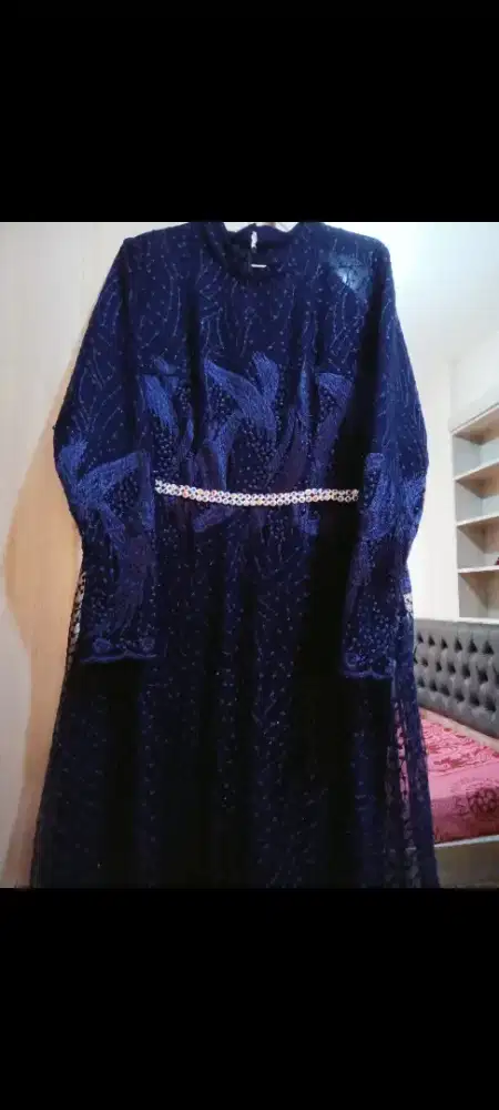 Di jual murah & cepat, mcm2 baju pesta/gaun, baru skli pakai.