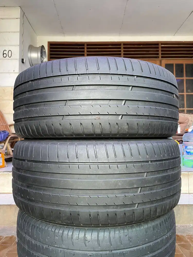 Ban Michelin Pilot Sport EV  255 45 r20  2Pcs