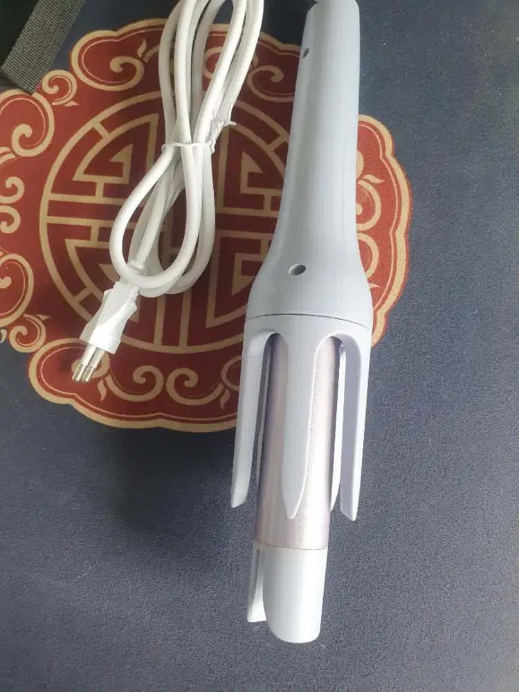 Catokan rambut mutar