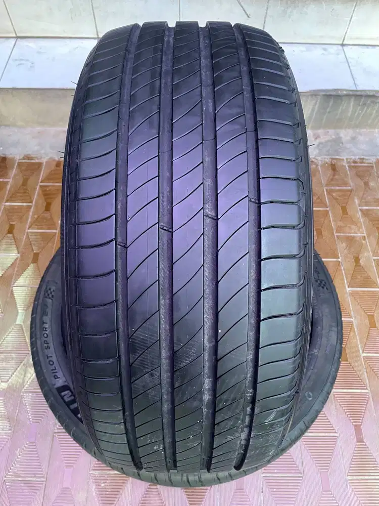 Ban Michelin Primacy 4 245 45 r19 1Pcs