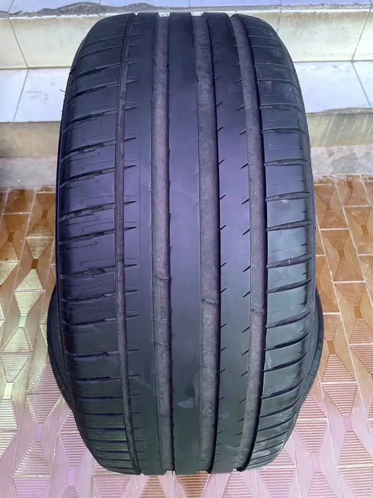 Ban Michelin Pilot Sport EV 255 45 r20 1Pcs