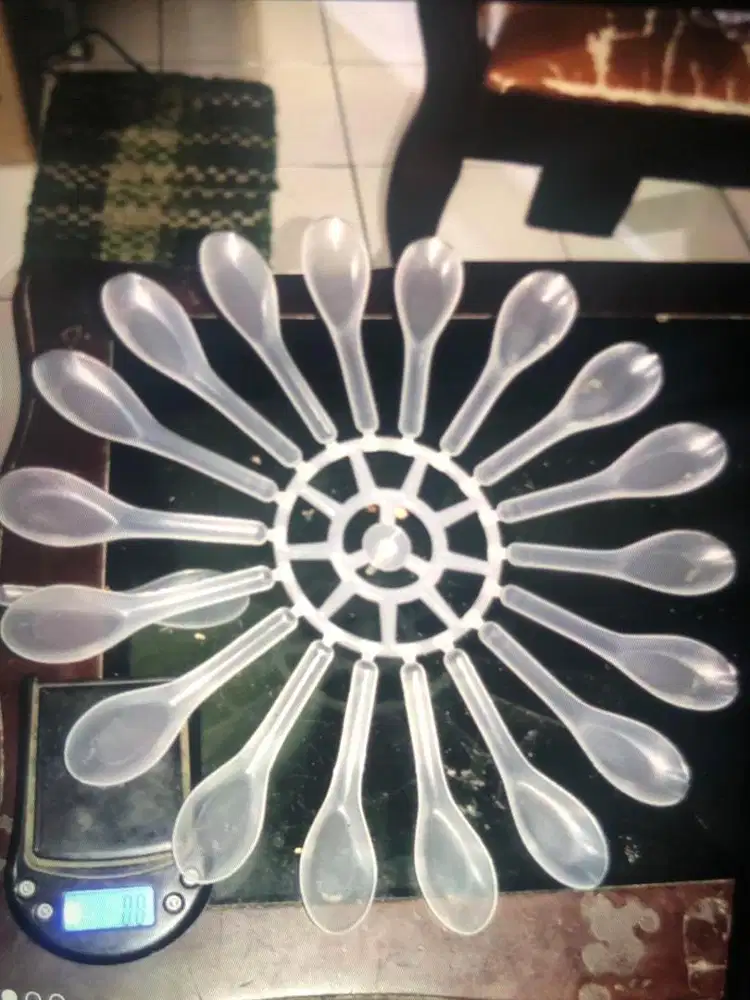 mold sendok 18 cavity