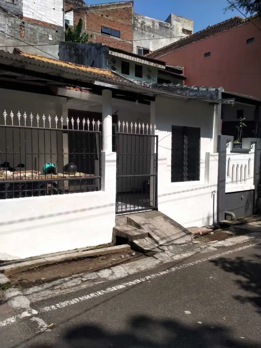 Rumah sulfat selatan blimbing kota malang